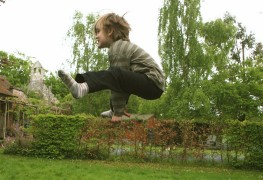 trampoline attività